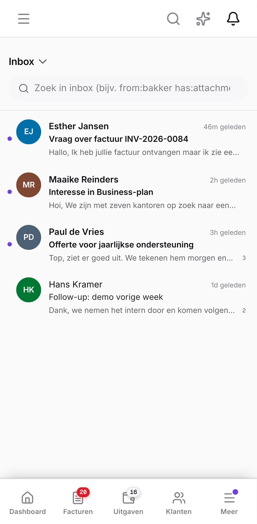 MyCompanyDesk-app: inbox op een telefoon