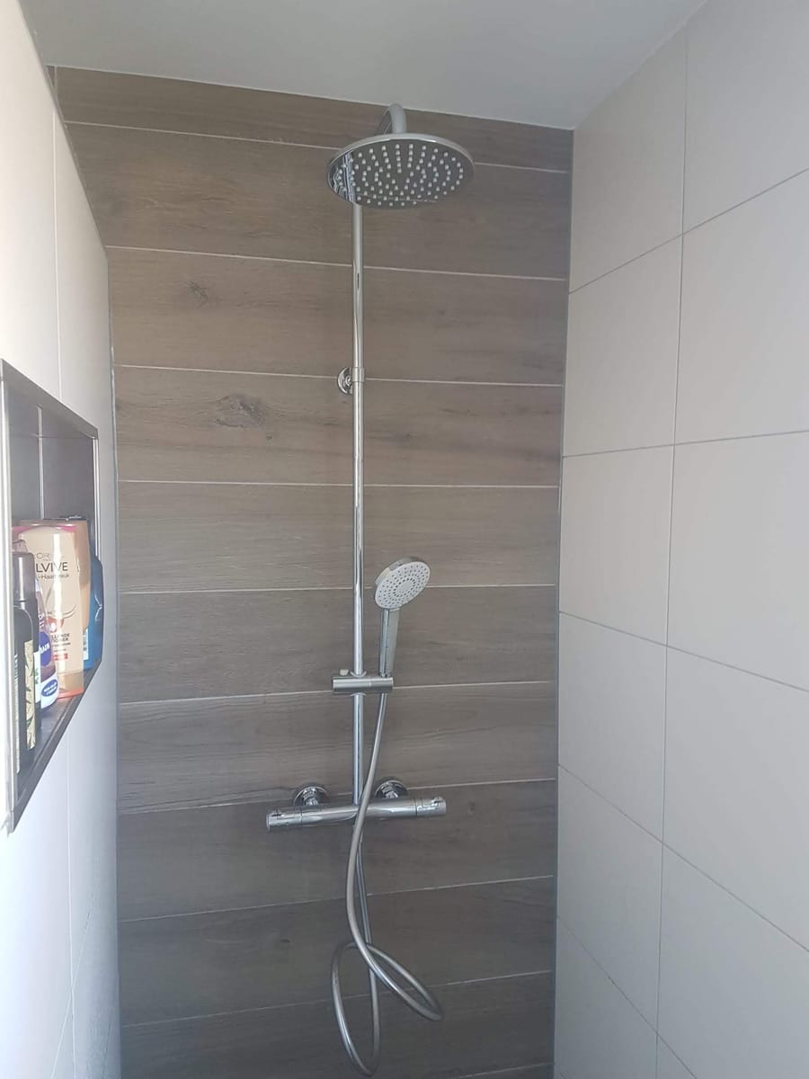 Badkamer Warm Hout · na