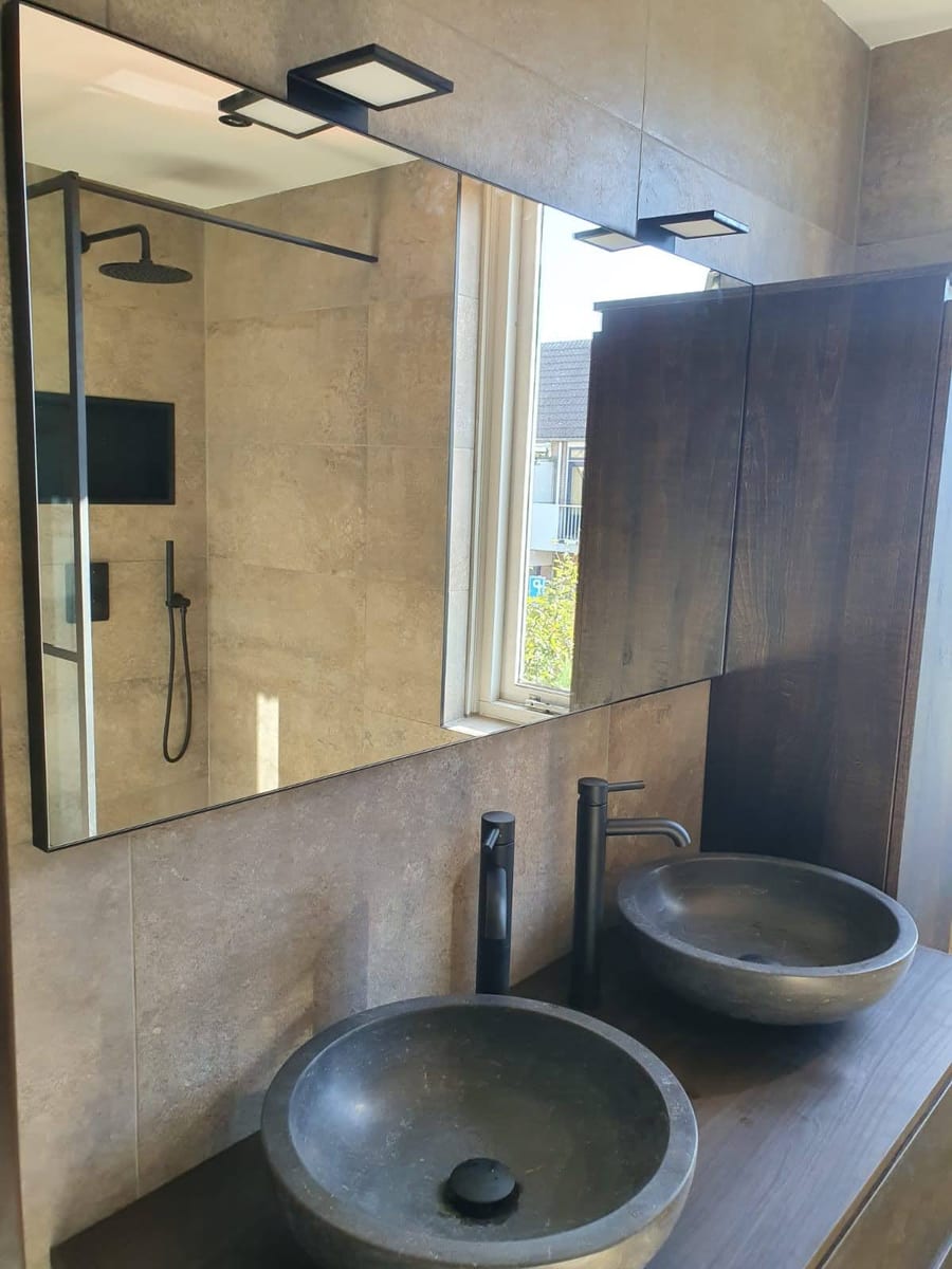 Badkamer Luxe Travertijn · na