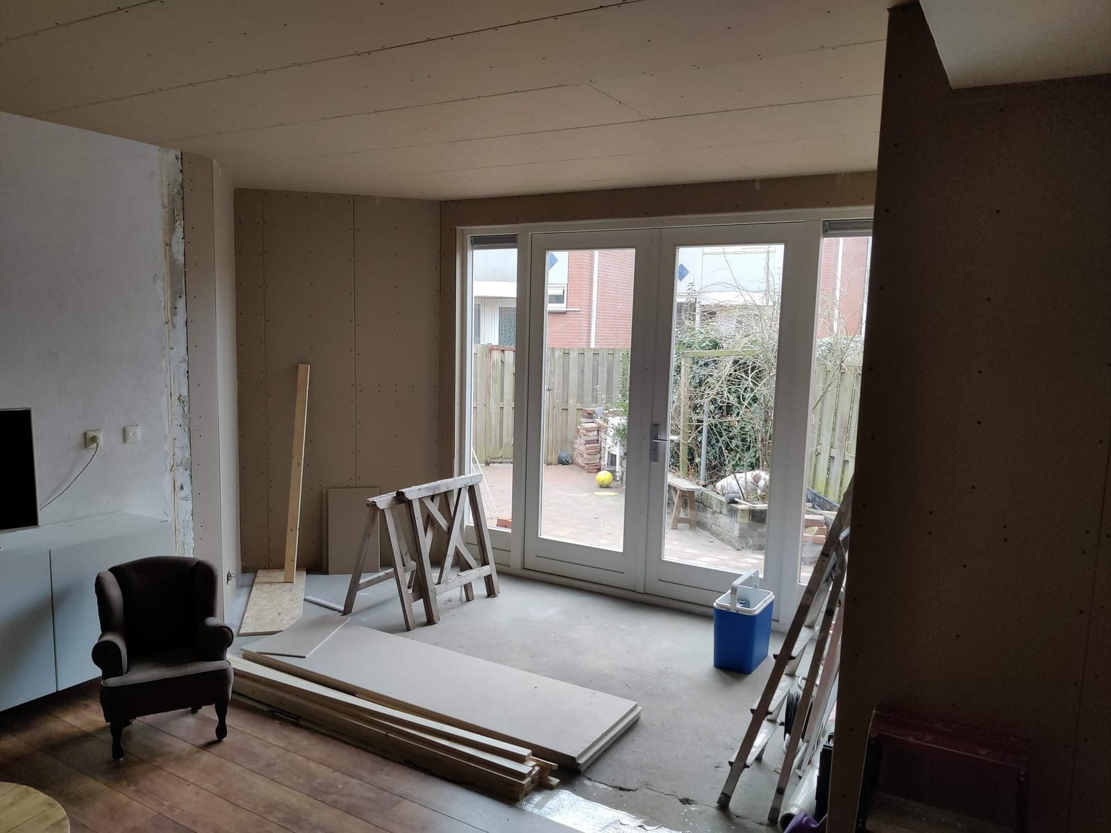 Aanbouw met Openslaande Deuren · tijdens
