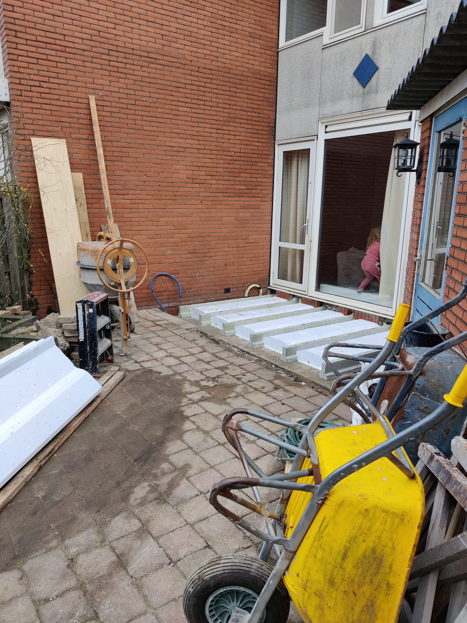 Aanbouw met Openslaande Deuren · tijdens