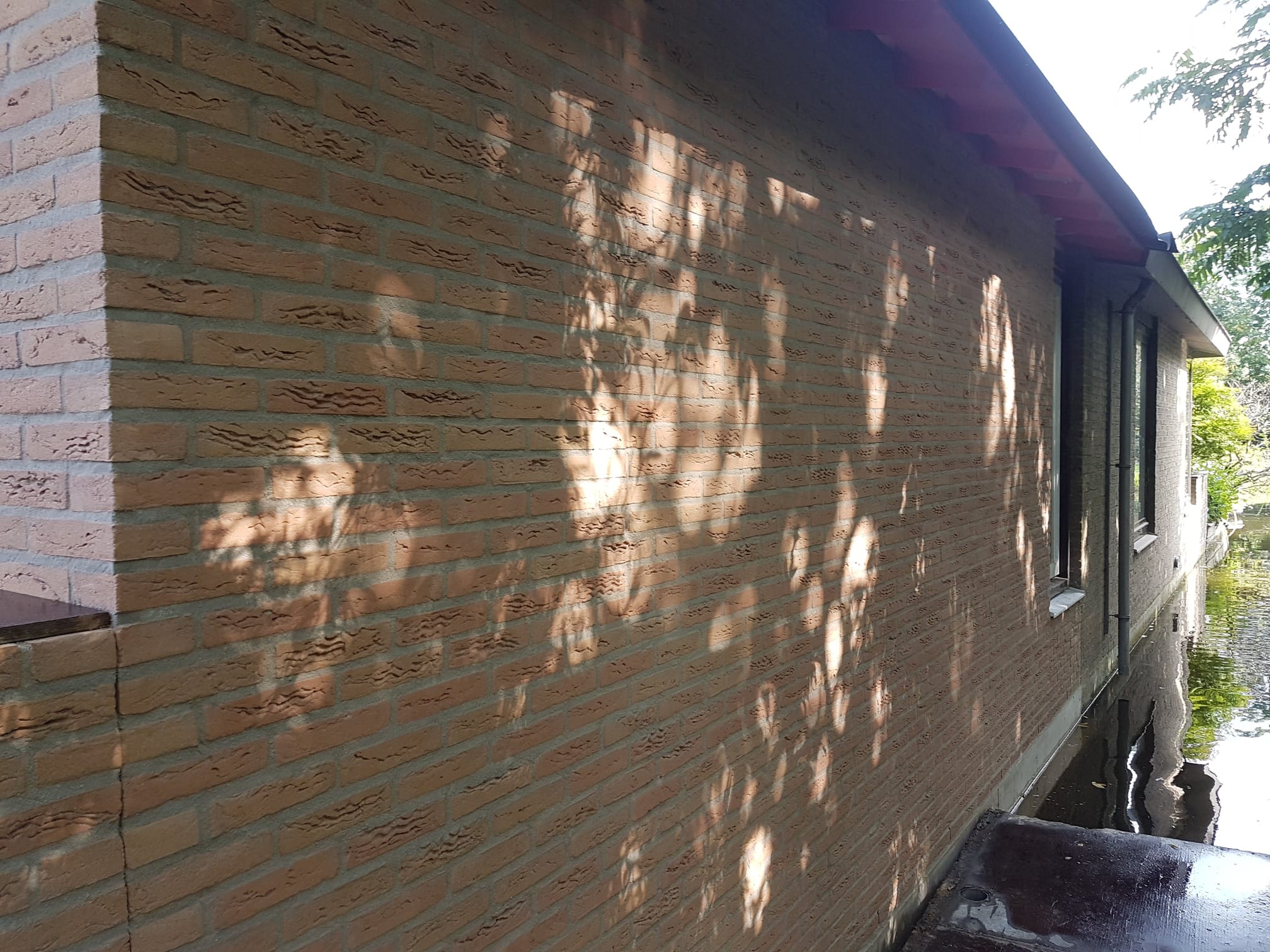 Dakwerk & Renovatie · tijdens