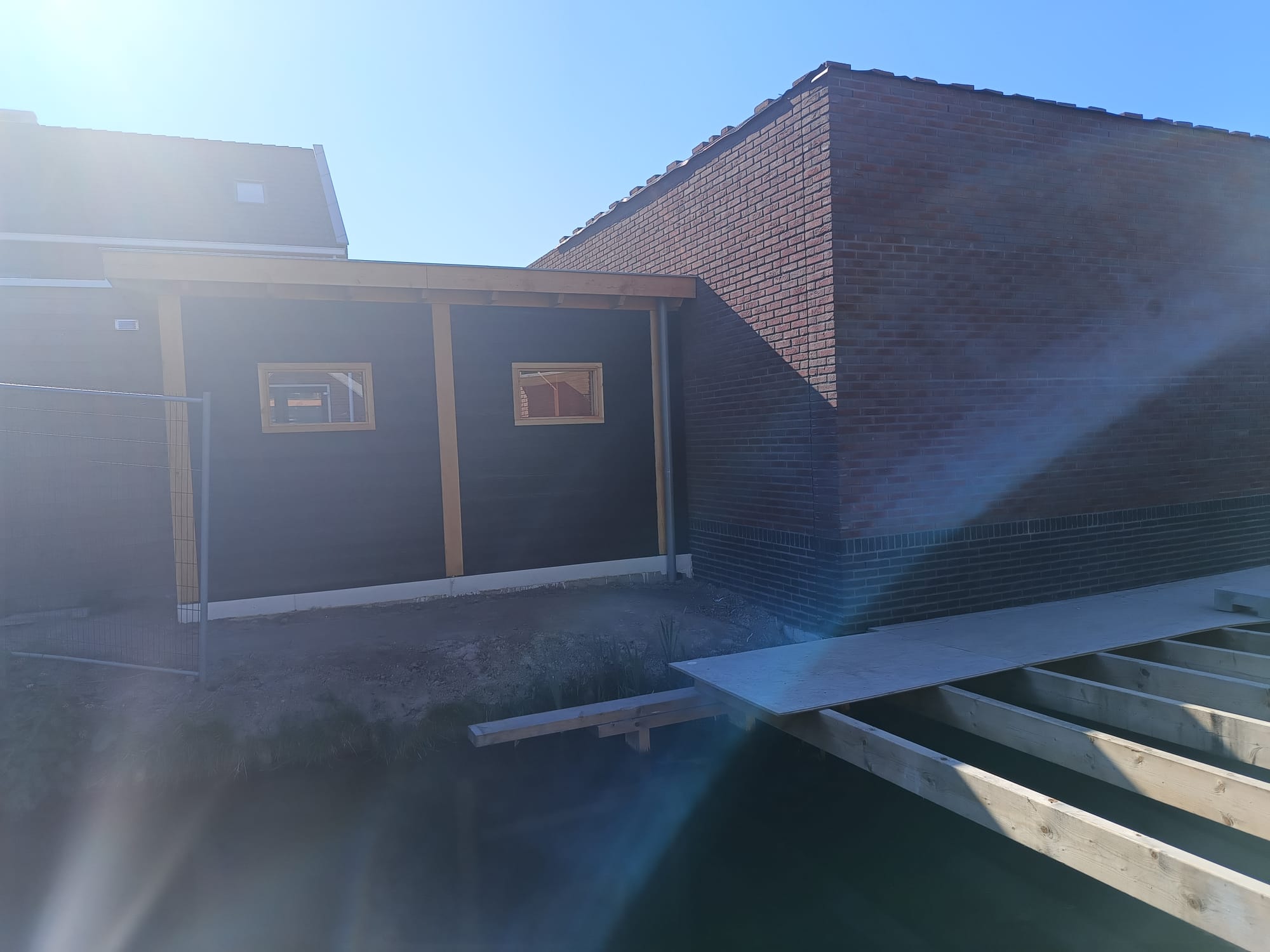 Overkapping & Tuinhuis · tijdens