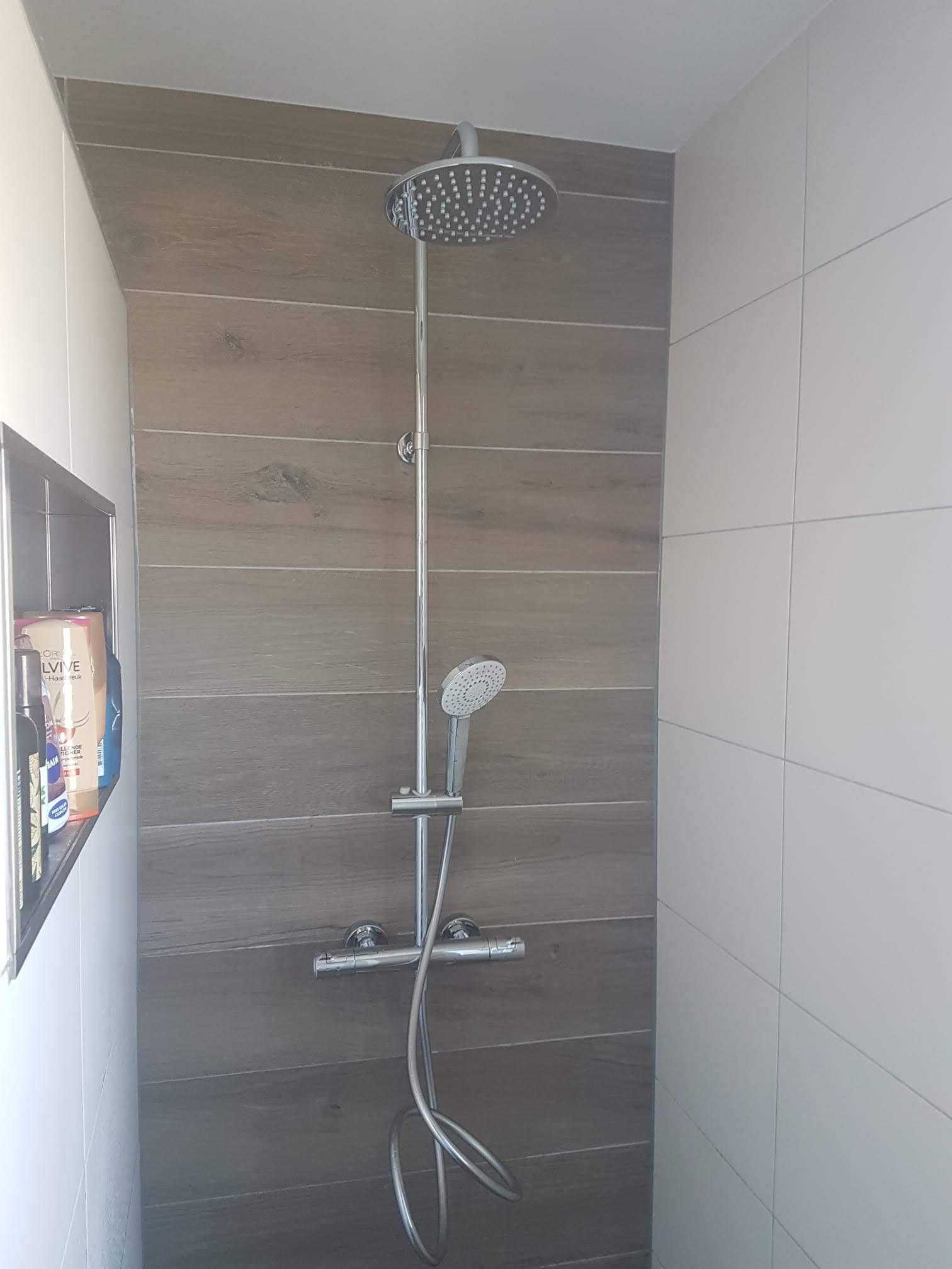 Badkamer Warm Hout